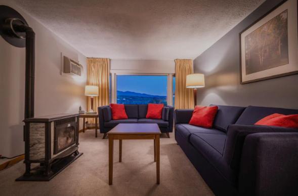 Sun & Ski Inn And Suites Stowe Exterior foto